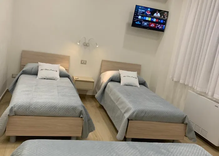 Near Airport Lamezia 圣欧费米亚拉默齐亚