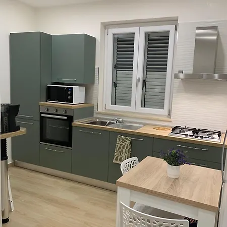 Apartmán Near Airport Lamezia *